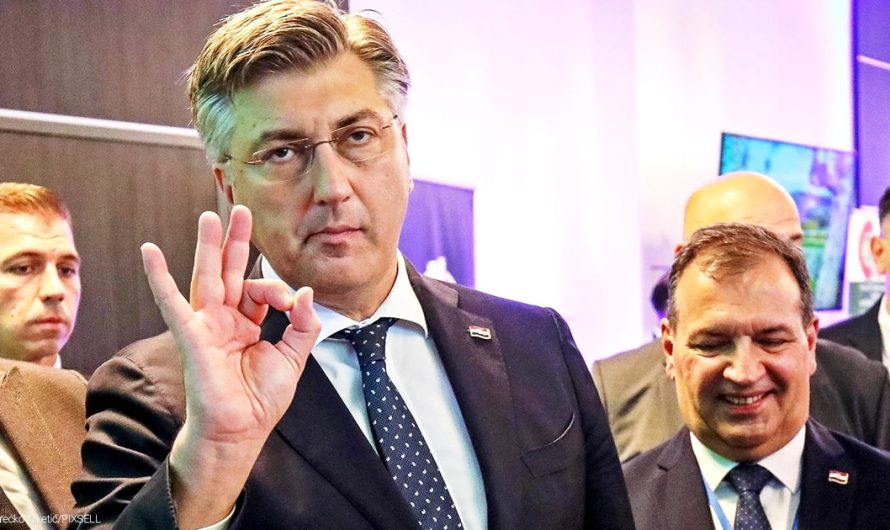 Svi imate tu odigrati ulogu