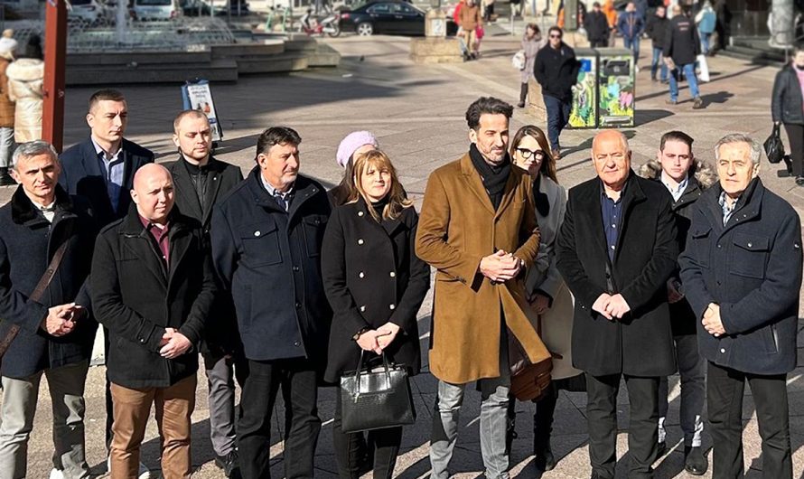 Započelo okupljanje hrvatske desnice